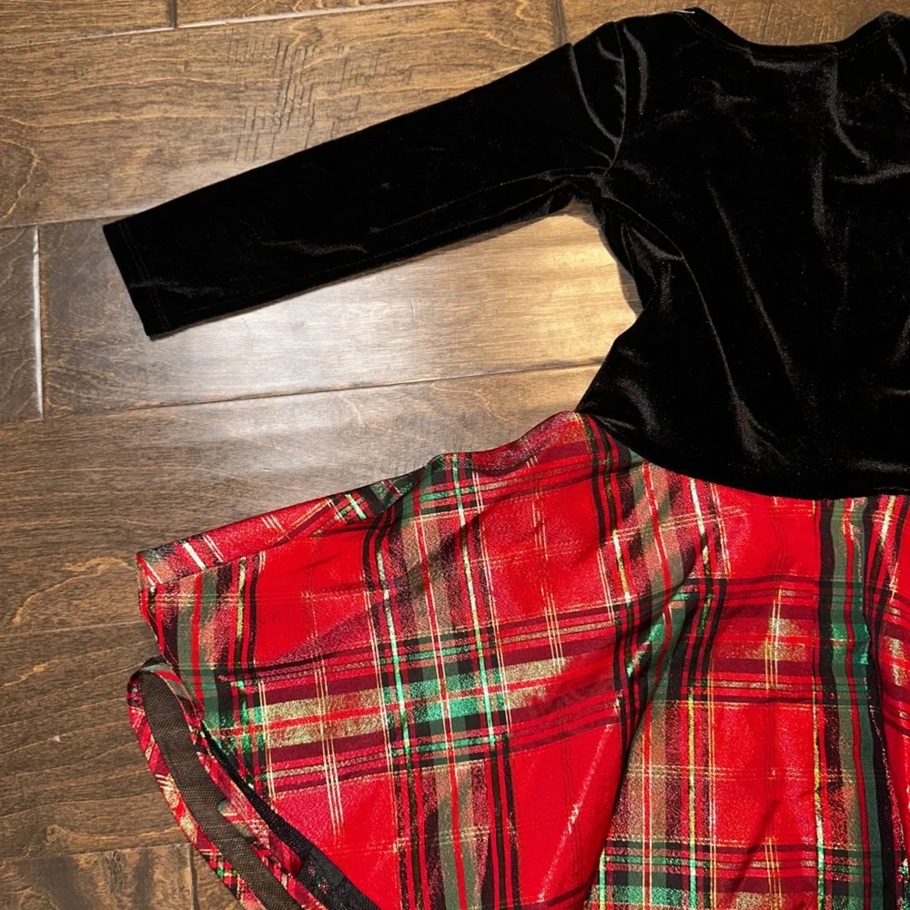 Bonnie Jean Velvet and Crinoline Plaid Long Sleeve Dress Girls Size 6